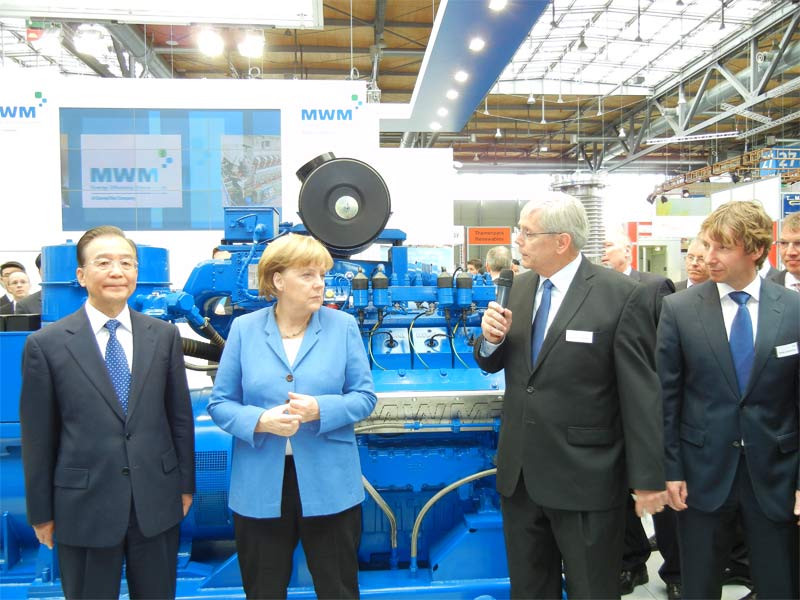 Angela Merkel und der chinesische Ministerpräsident Wen Jiabao mit Willy Schumacher und Stefan Zimmermann