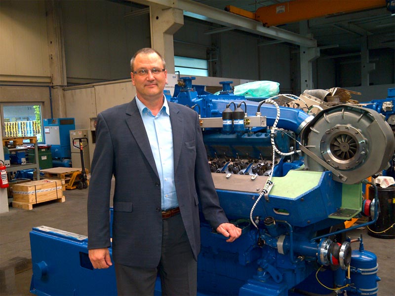 Torsten Werda heads up the MWM Service Center in Berlin.