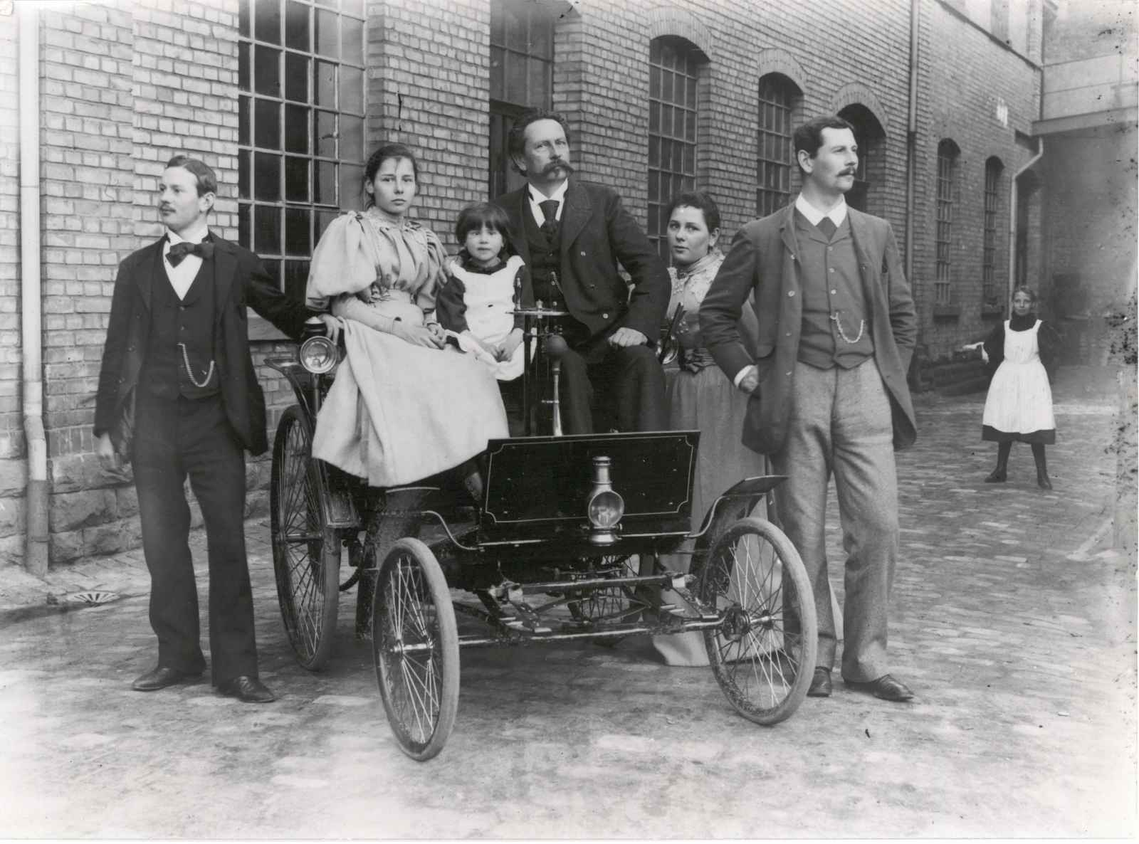 Der Ingenieur Carl Benz gilt als der Erfinder des Automobils.