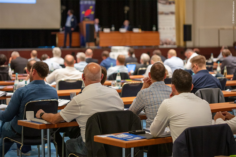 Foto: Impression vom BHKW-Jahreskongress 2022 (© BHKW-Infozentrum)