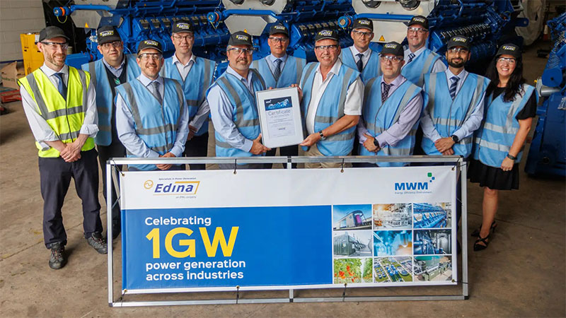 MWM congratulates the distributor Edina on the impressive installed total output of 1 GW with MWM gas engines in the UK and Ireland. © Edina 